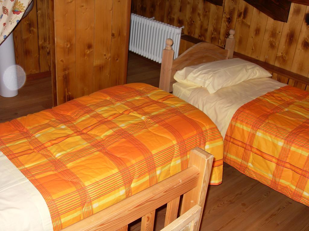 Residence Les Myosotis Champoluc Eksteriør billede